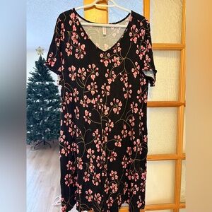 Floral Black and Pink Women's T shirt Dress Size Double Extra Large